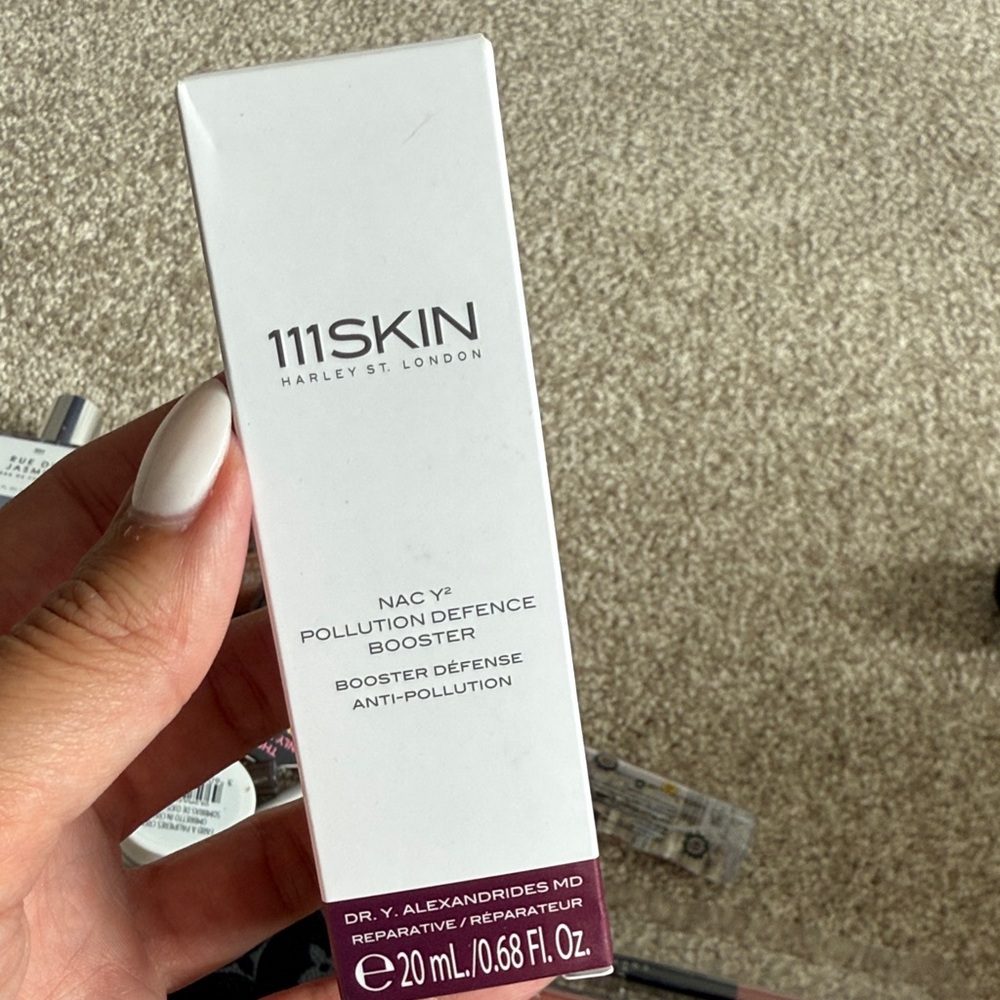 111SKIN Pollution Defence Booster in White and Purple